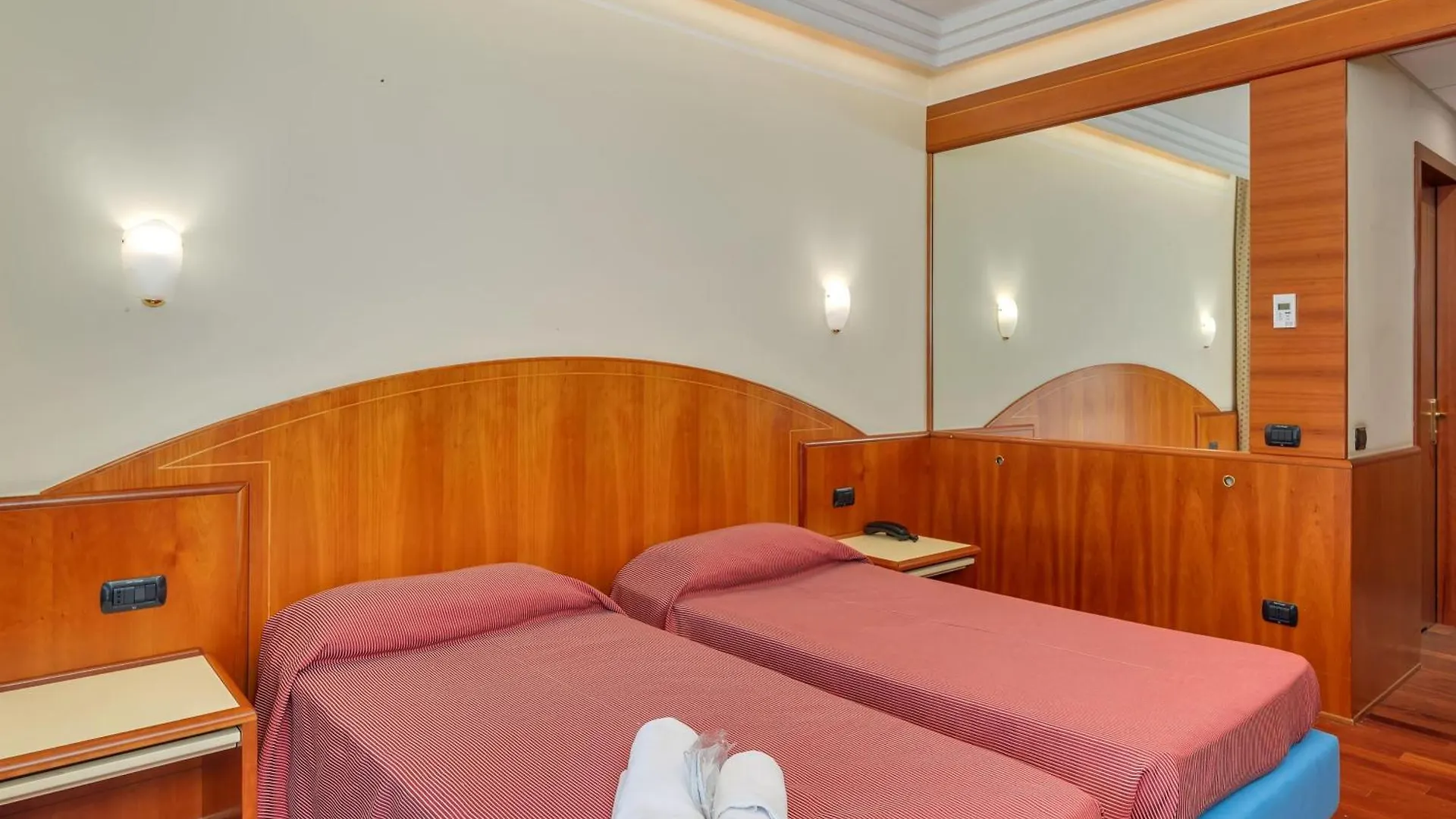 B&B Hotels Hotel Prestige Ornago 4*,